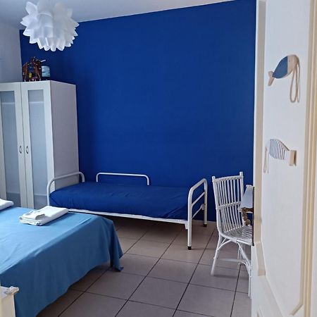 Hotel Travel And Living Trani Zewnętrze zdjęcie