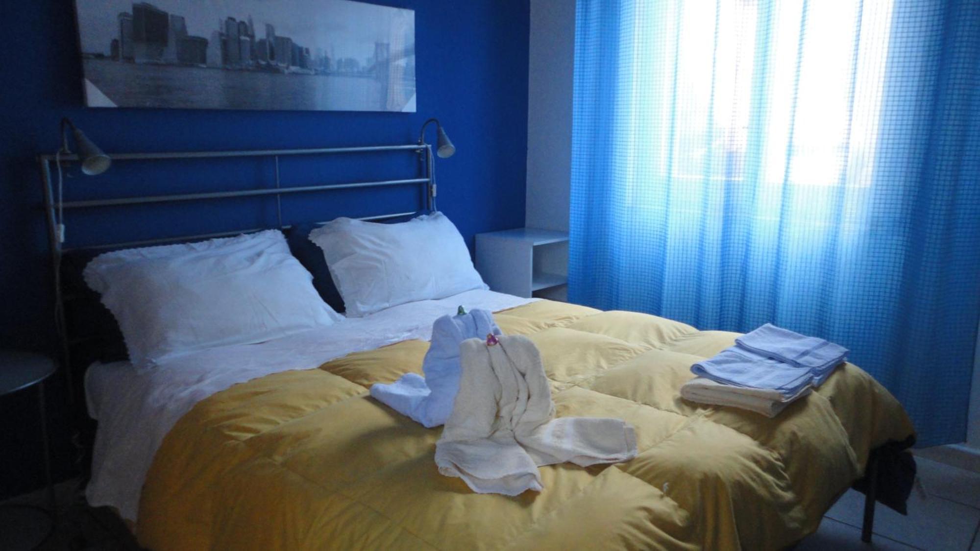 Hotel Travel And Living Trani Zewnętrze zdjęcie