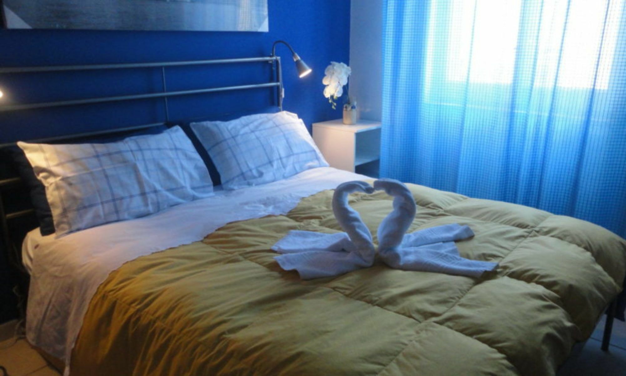 Hotel Travel And Living Trani Zewnętrze zdjęcie